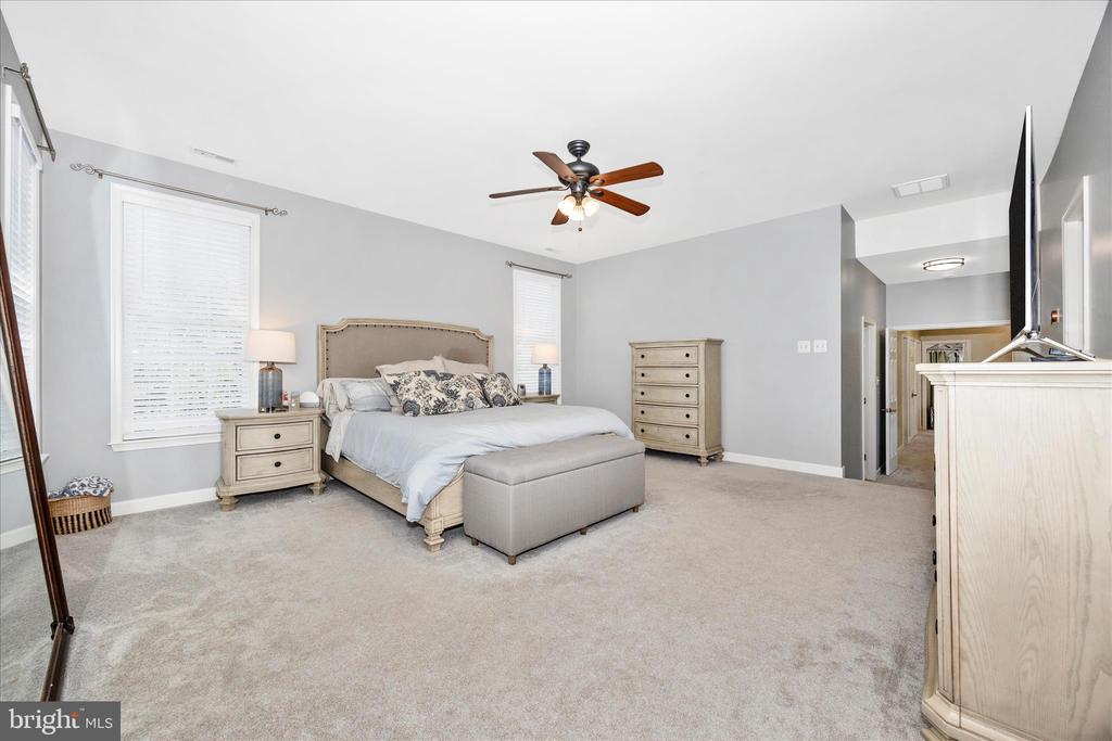 1510 LOCKSLEY LANE