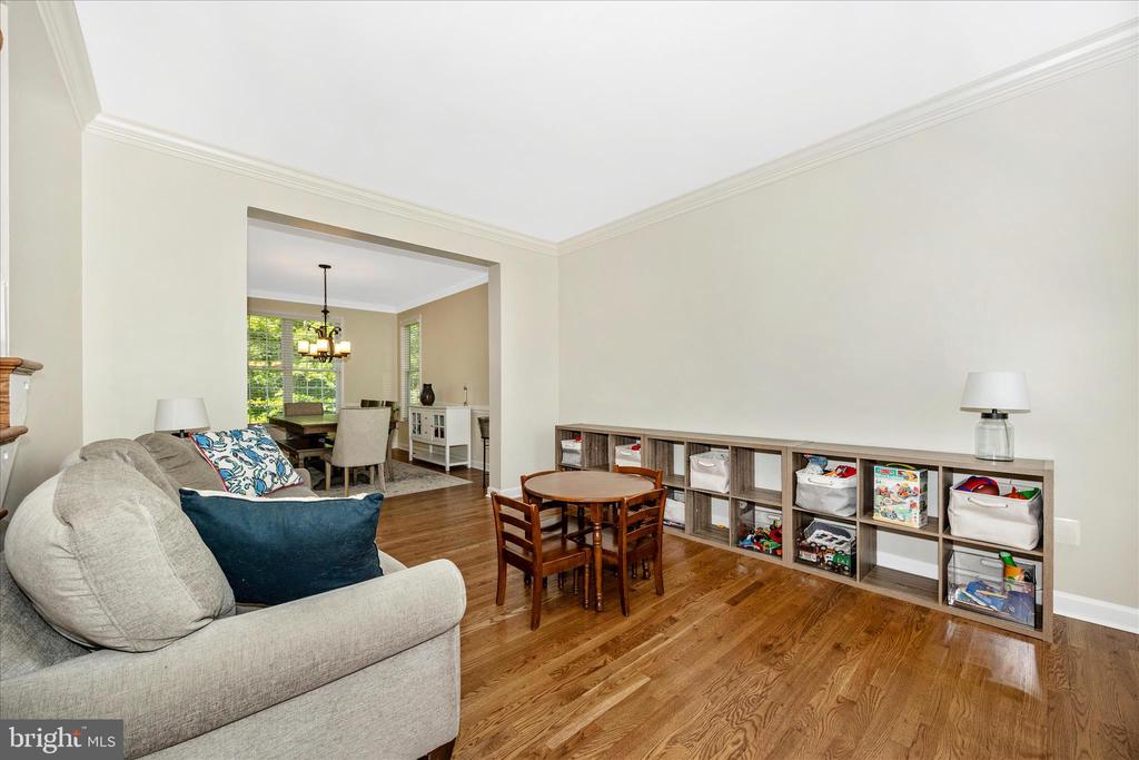 1510 LOCKSLEY LANE