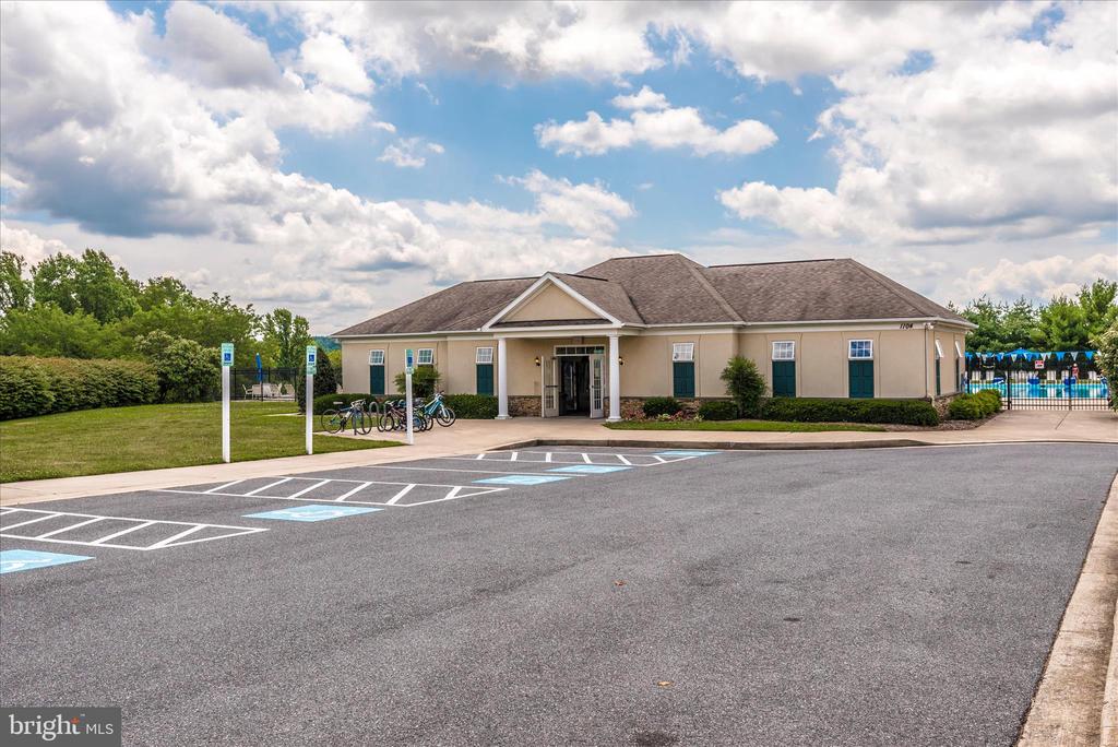 1510 LOCKSLEY LANE