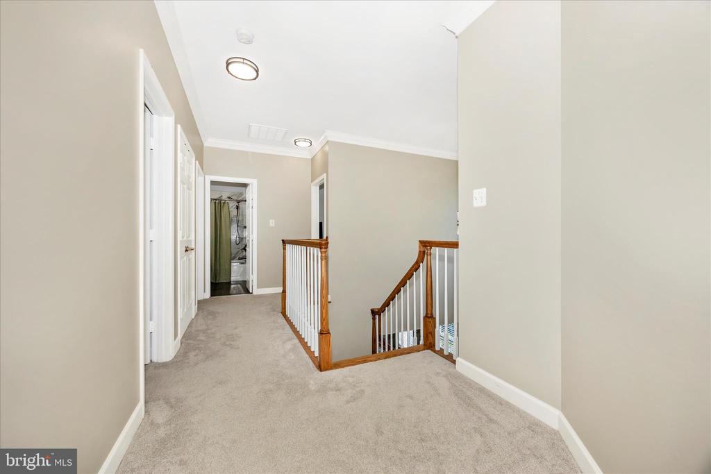1510 LOCKSLEY LANE