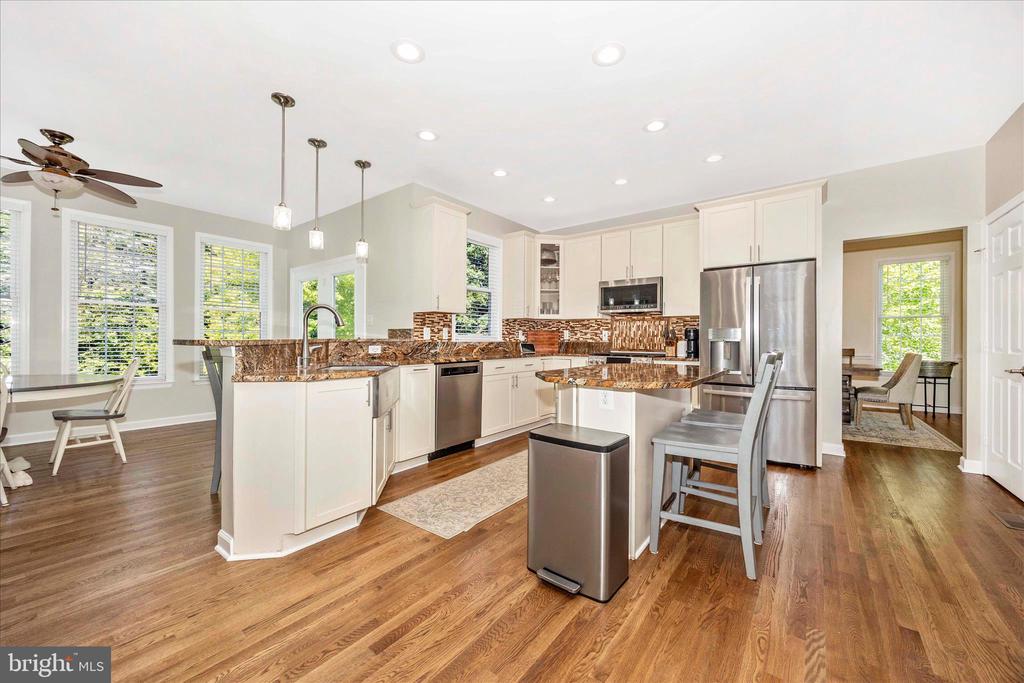 1510 LOCKSLEY LANE