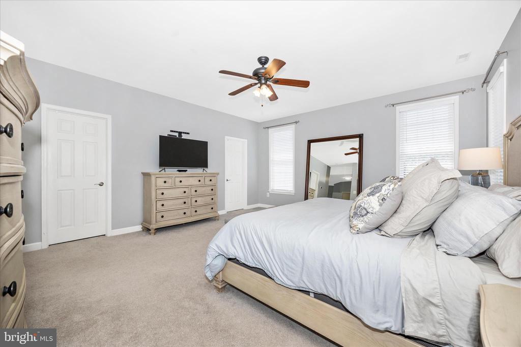 1510 LOCKSLEY LANE