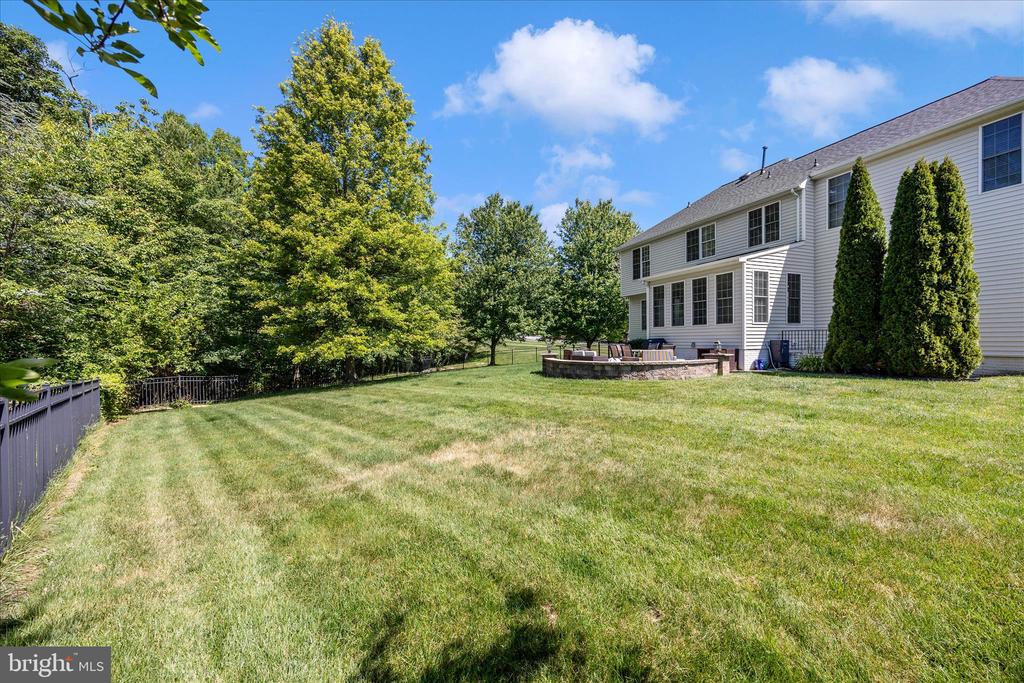 1510 LOCKSLEY LANE
