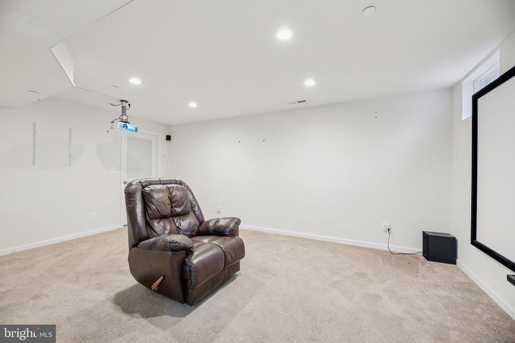 3798 Smiths Landing Ct