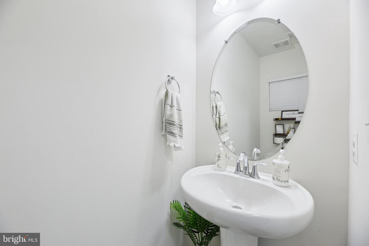 3798 Smiths Landing Ct