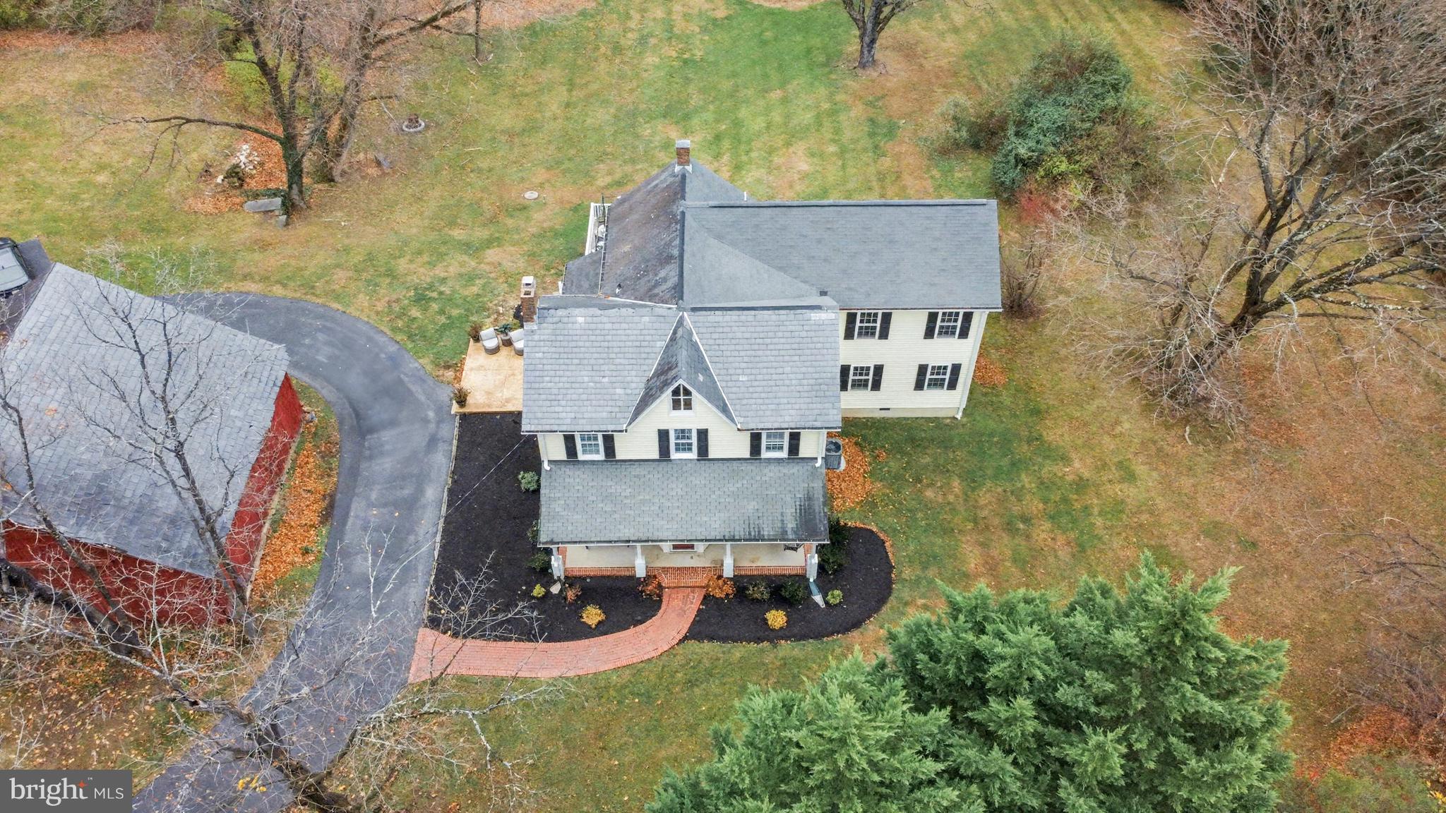 3633 JARRETTSVILLE PIKE