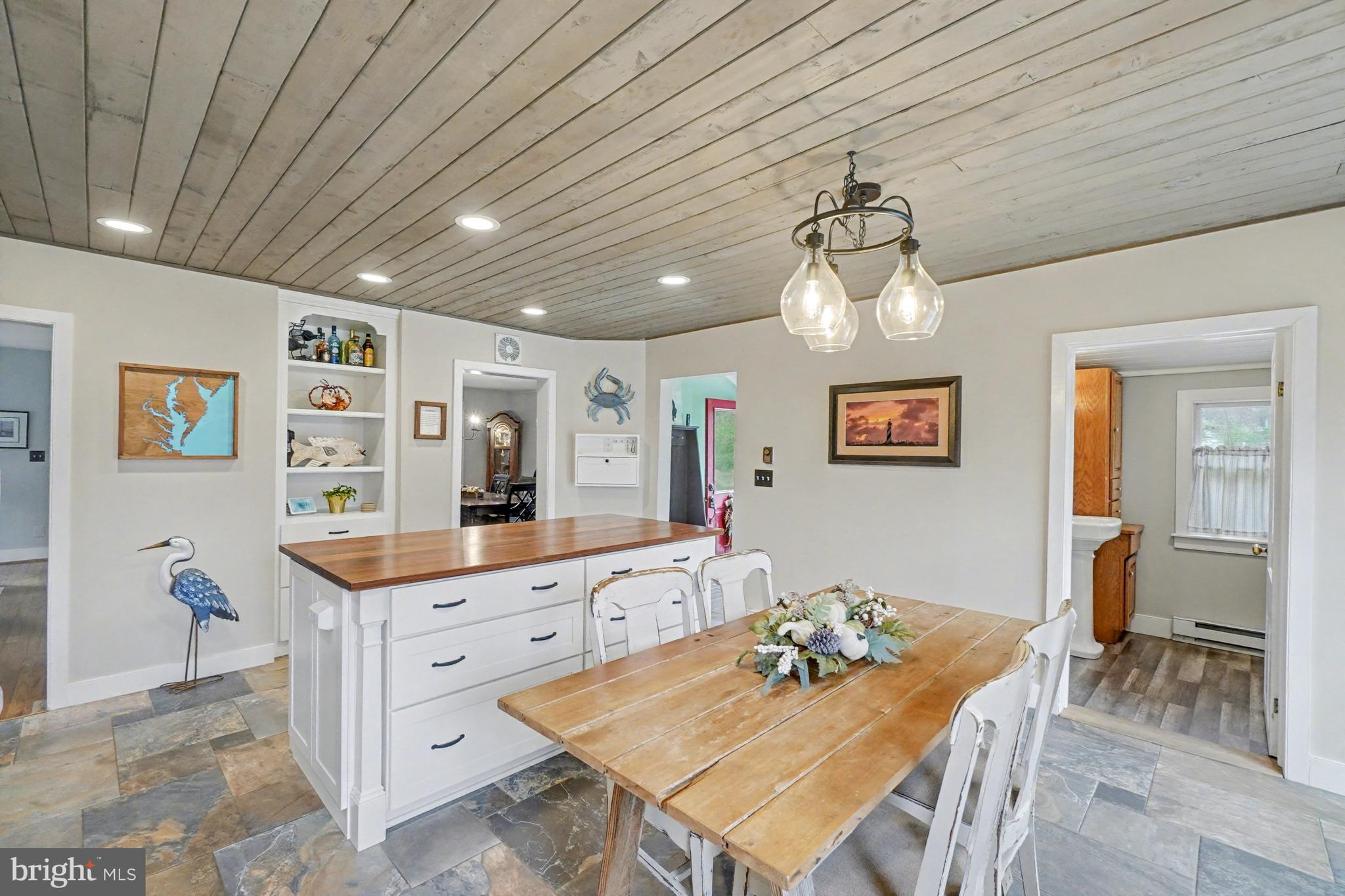 3633 JARRETTSVILLE PIKE