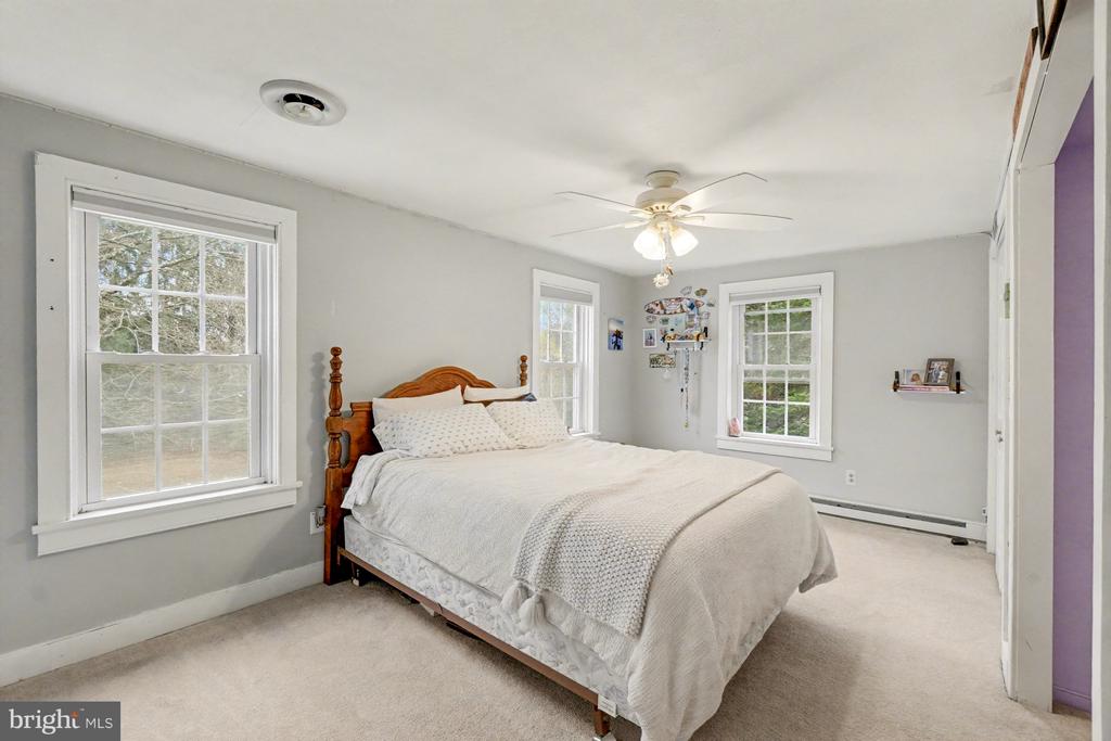 3633 JARRETTSVILLE PIKE
