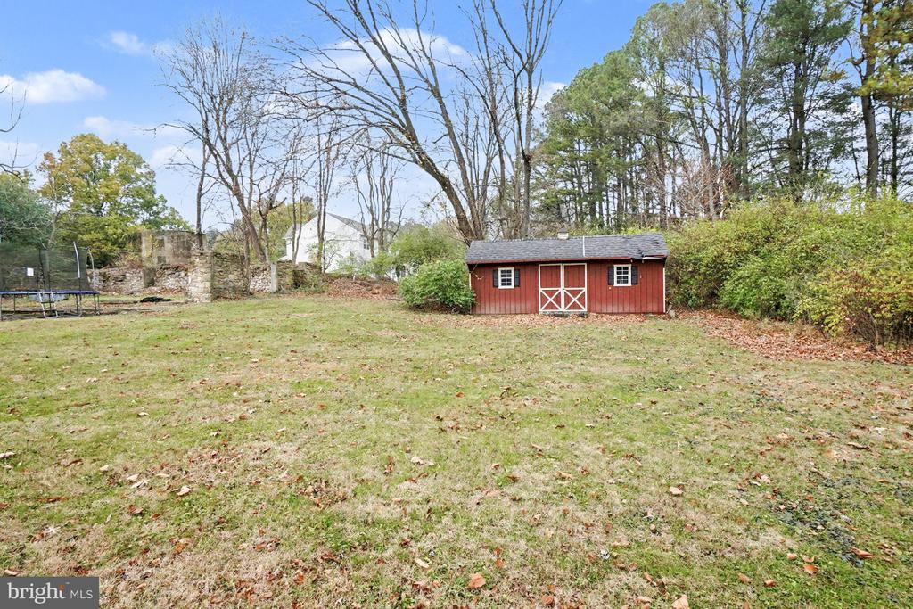 3633 JARRETTSVILLE PIKE