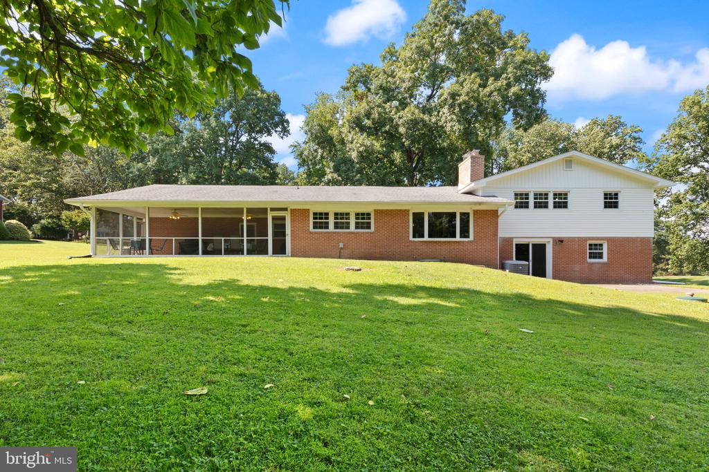 213 GLENWOOD ROAD