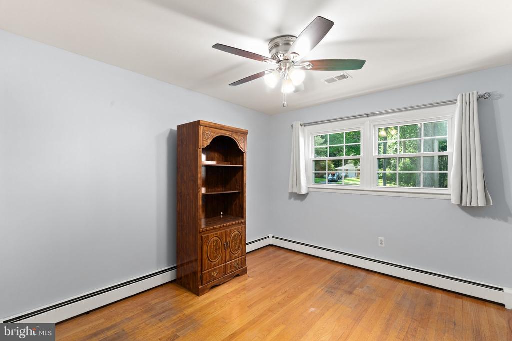 213 GLENWOOD ROAD