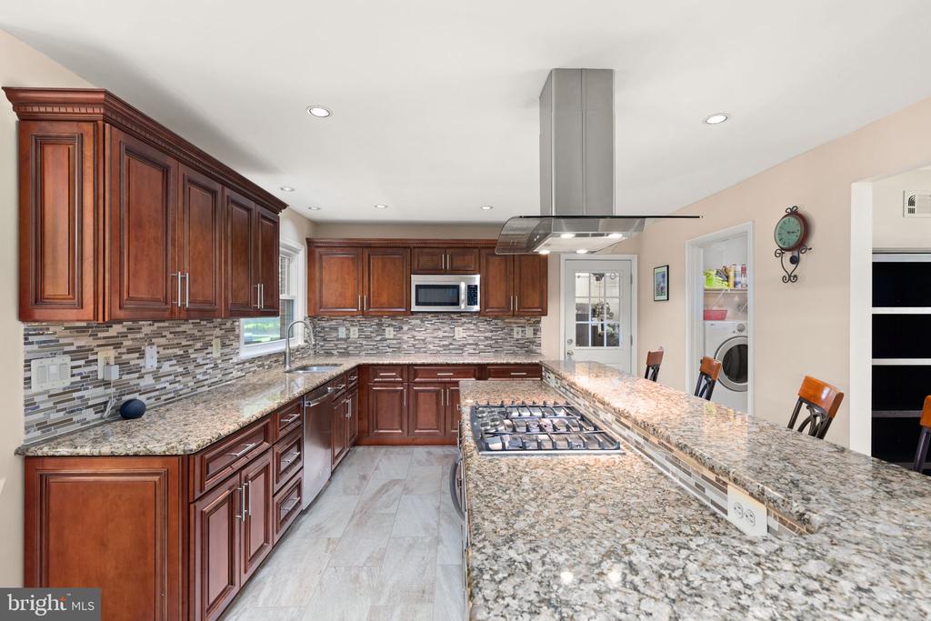 213 GLENWOOD ROAD