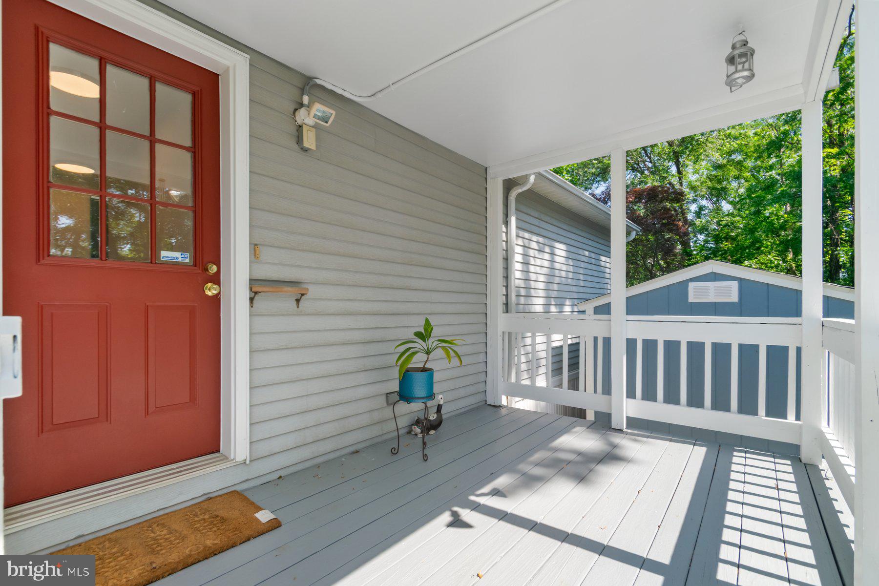 6445 Woodland Forest Dr