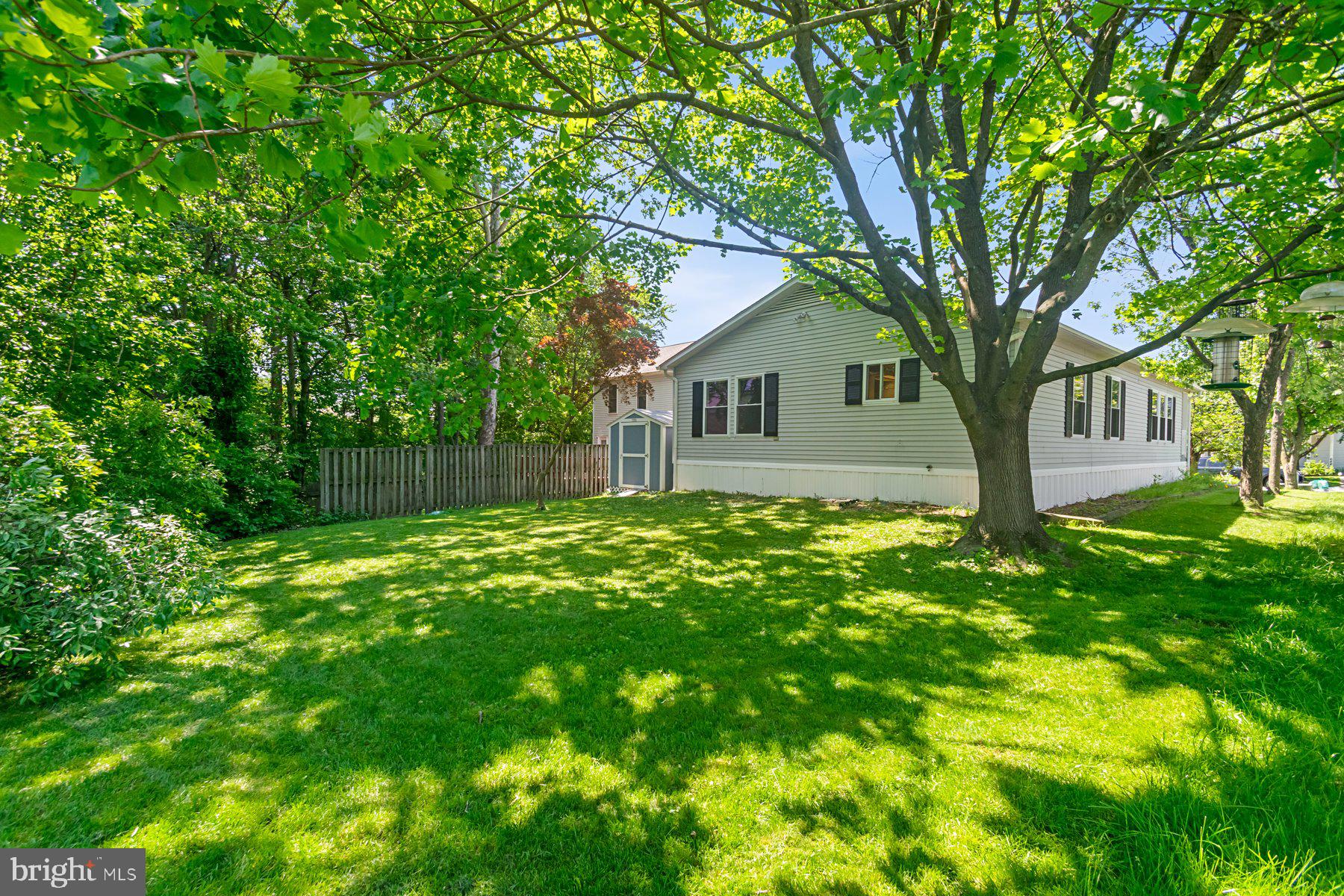 6445 Woodland Forest Dr