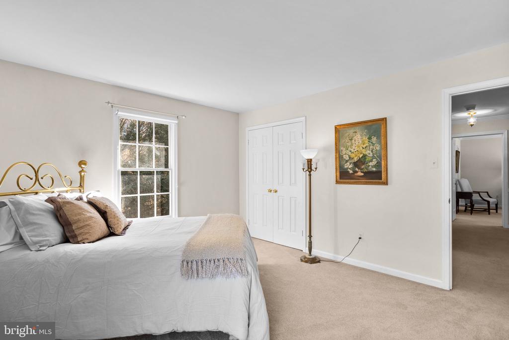 3043 PEBBLE BEACH DRIVE