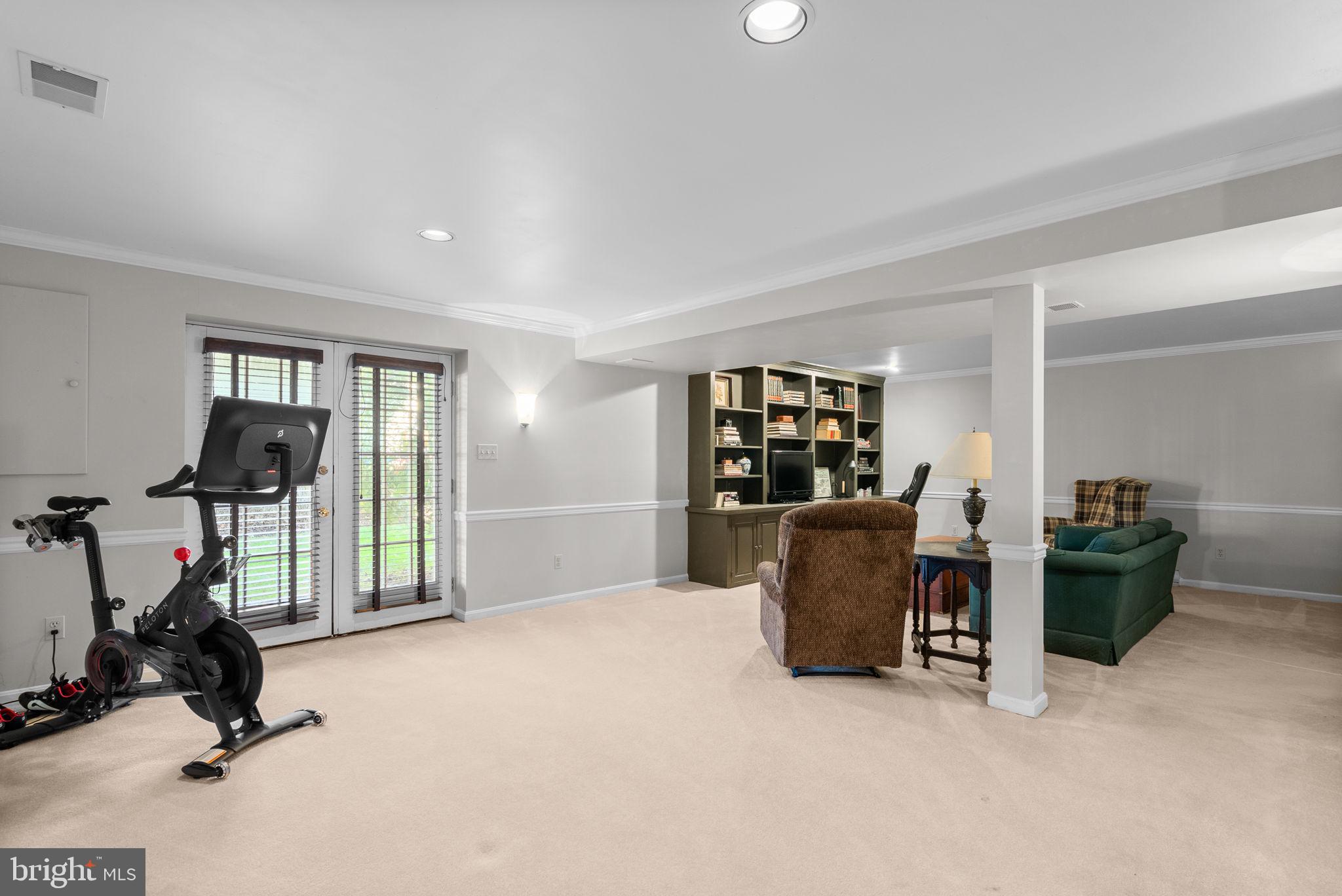 3043 PEBBLE BEACH DRIVE