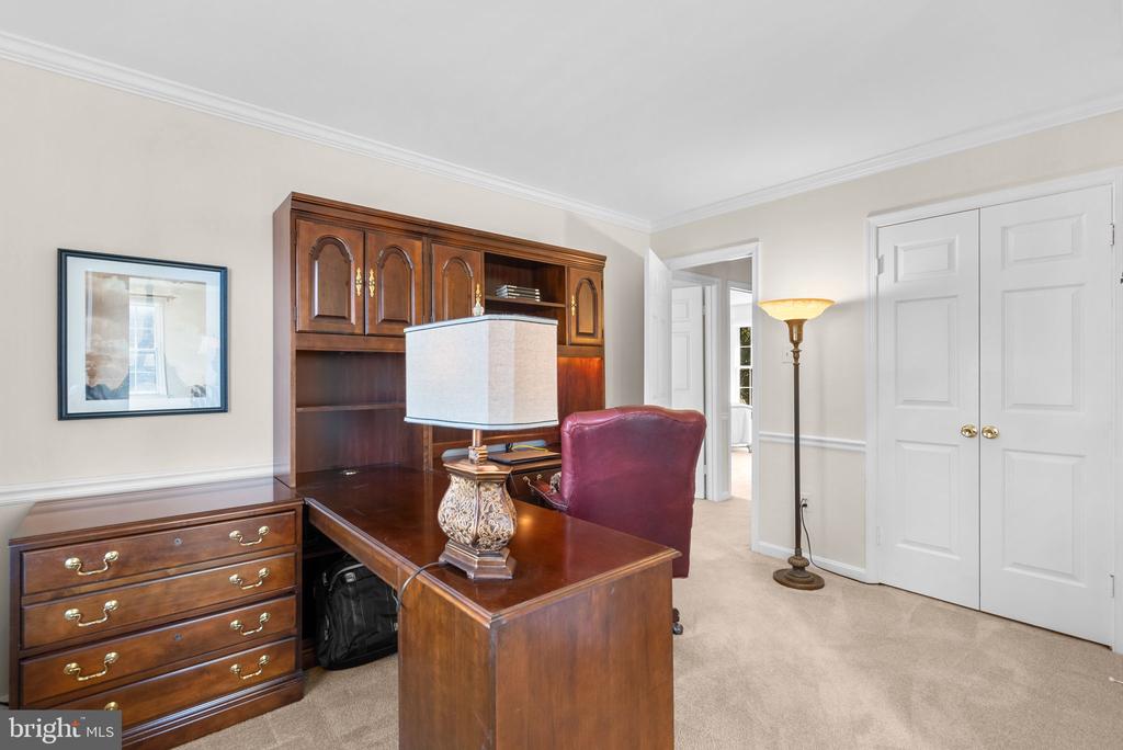 3043 PEBBLE BEACH DRIVE