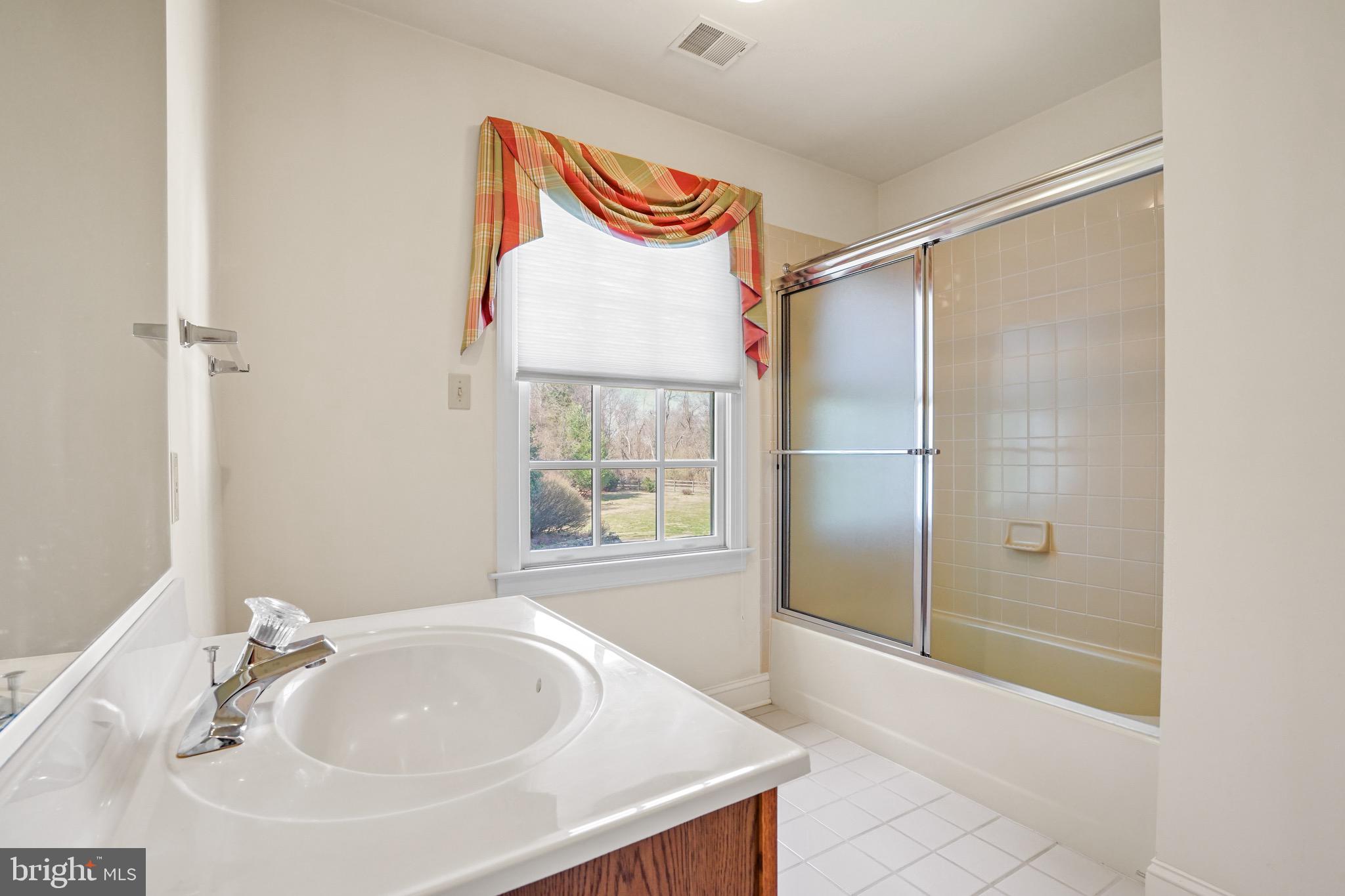 13422 Query Mill Rd