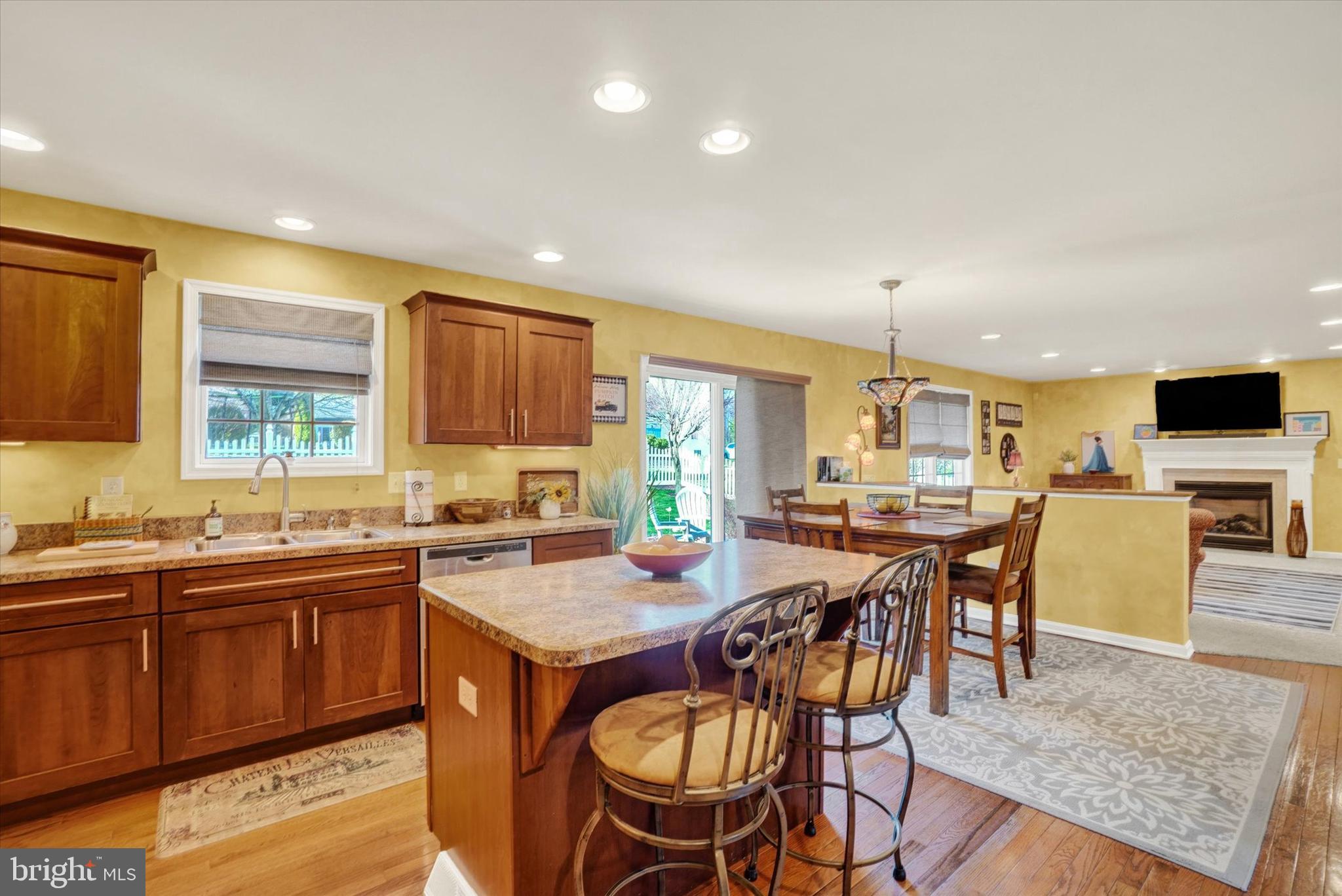 165 Locust Hill Rd