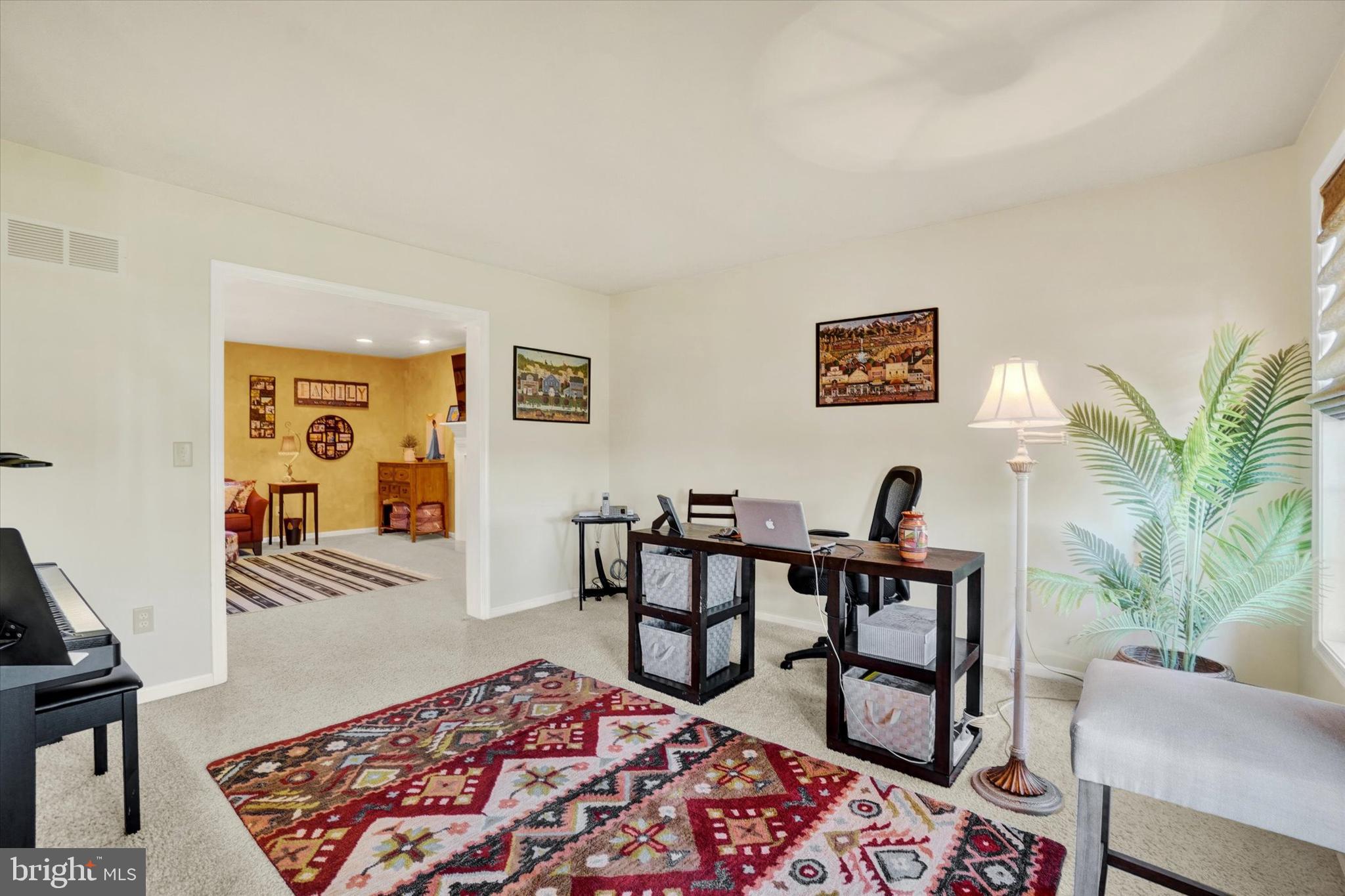 165 Locust Hill Rd