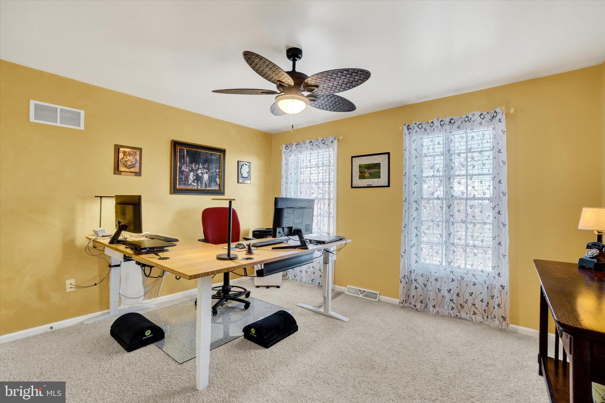 165 Locust Hill Rd