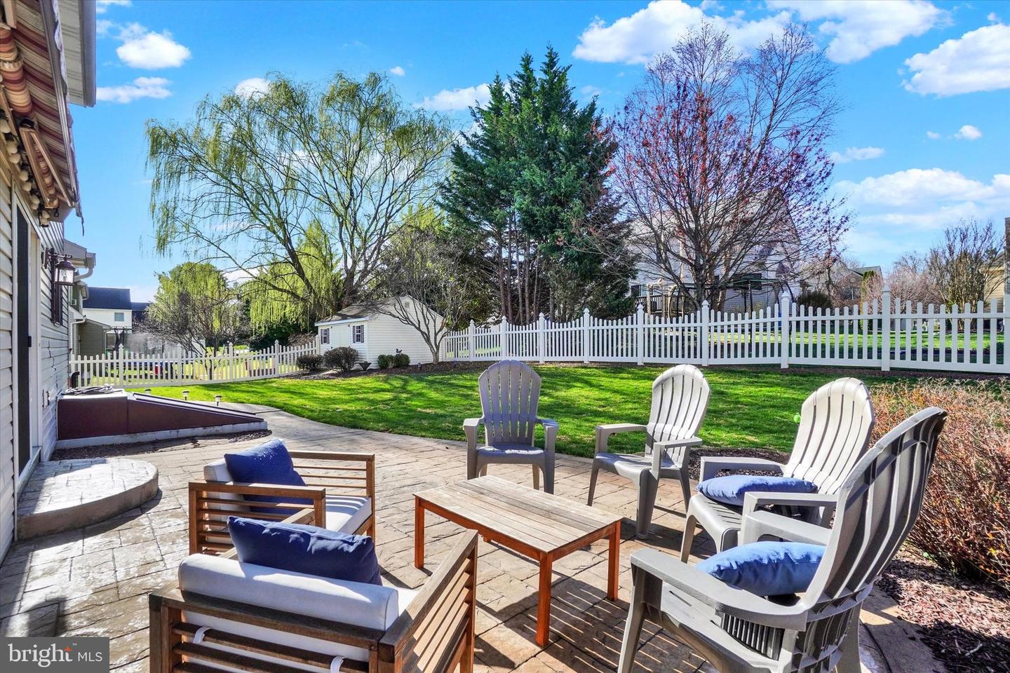 165 Locust Hill Rd