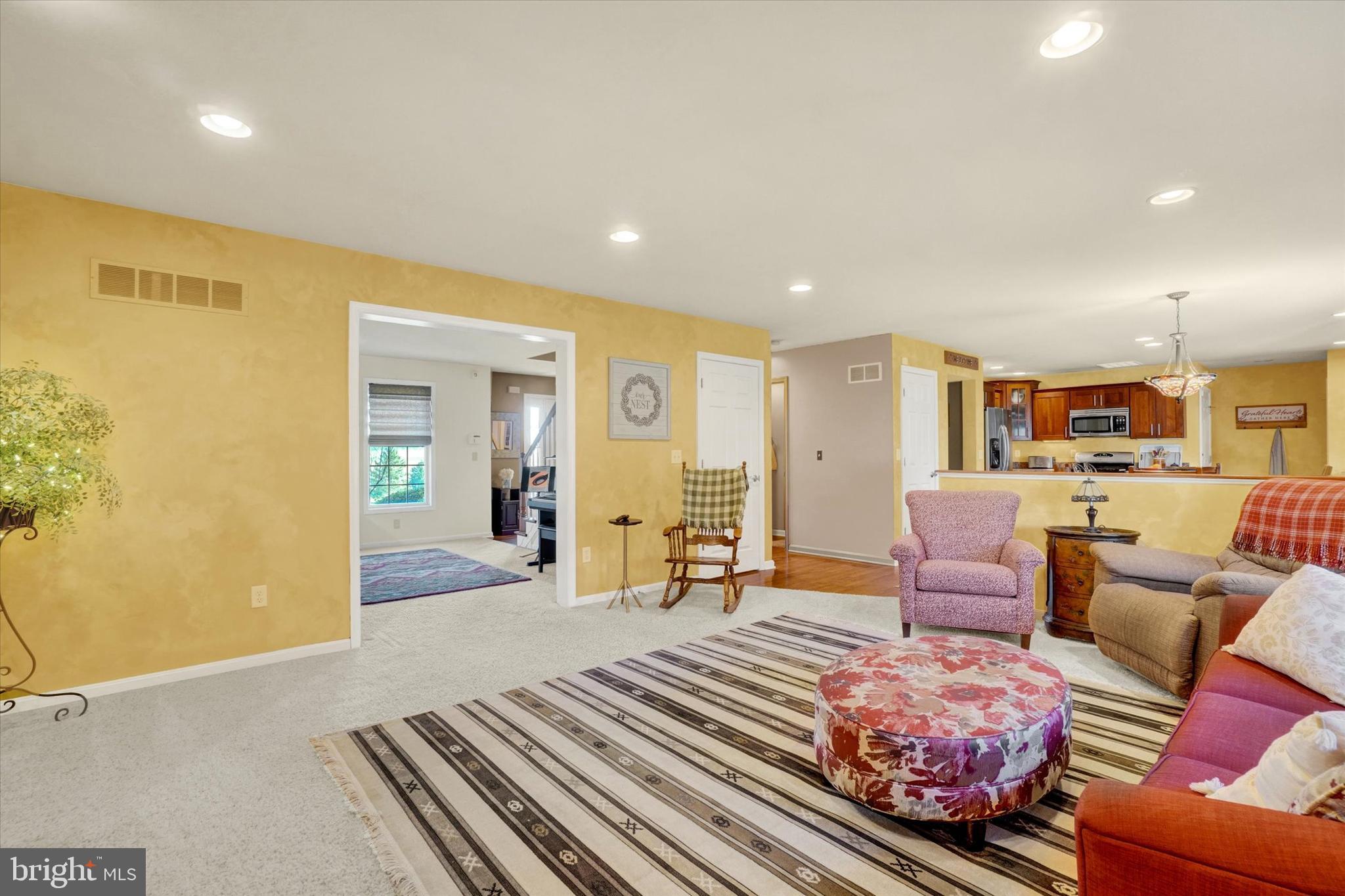 165 Locust Hill Rd