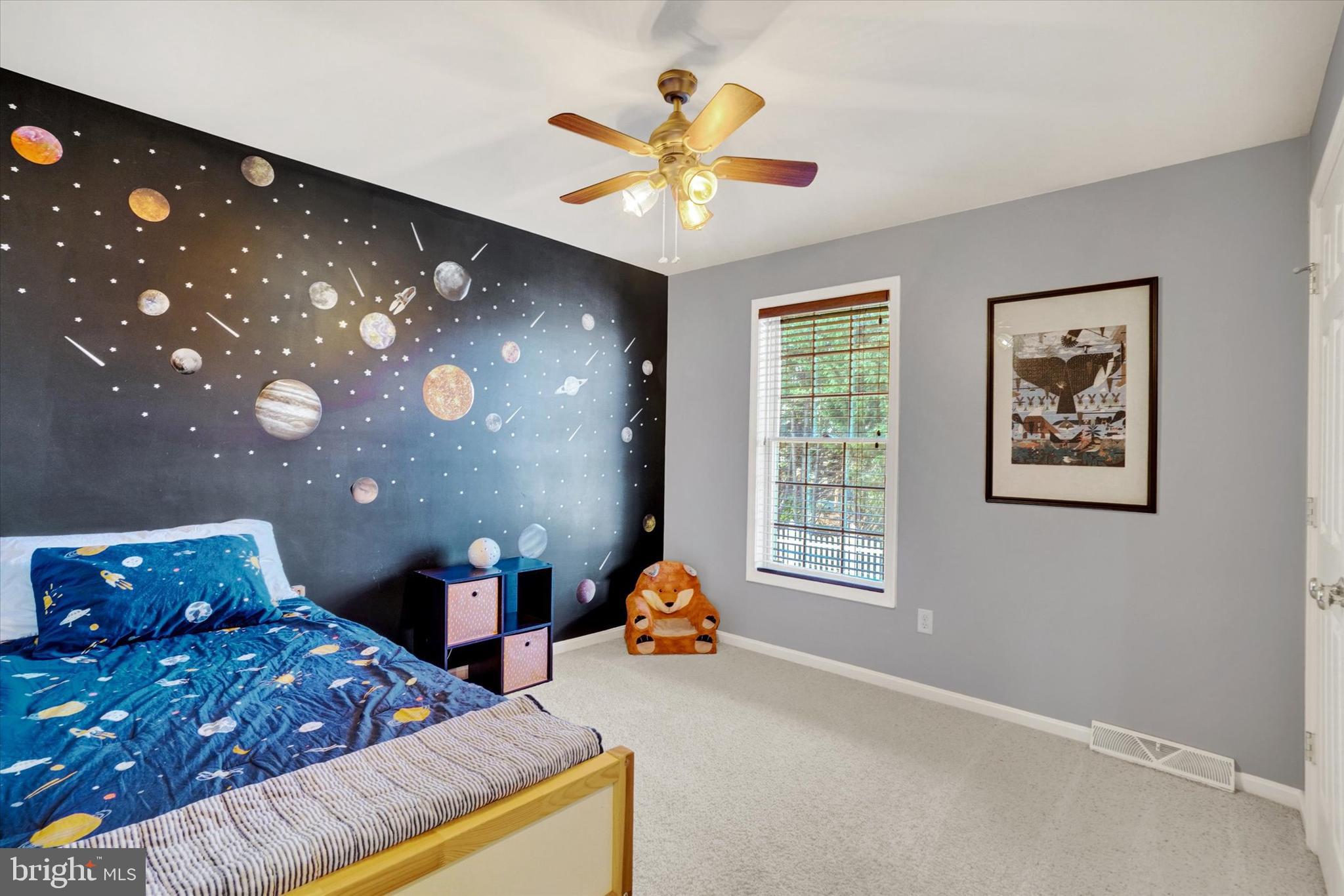 165 Locust Hill Rd