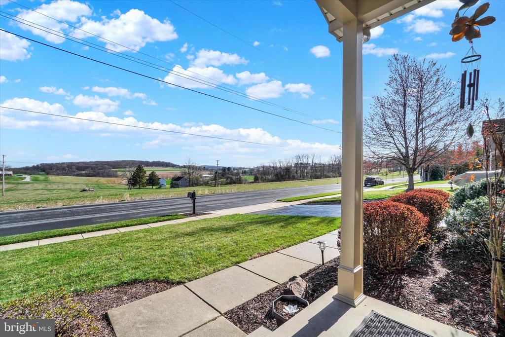 165 Locust Hill Rd