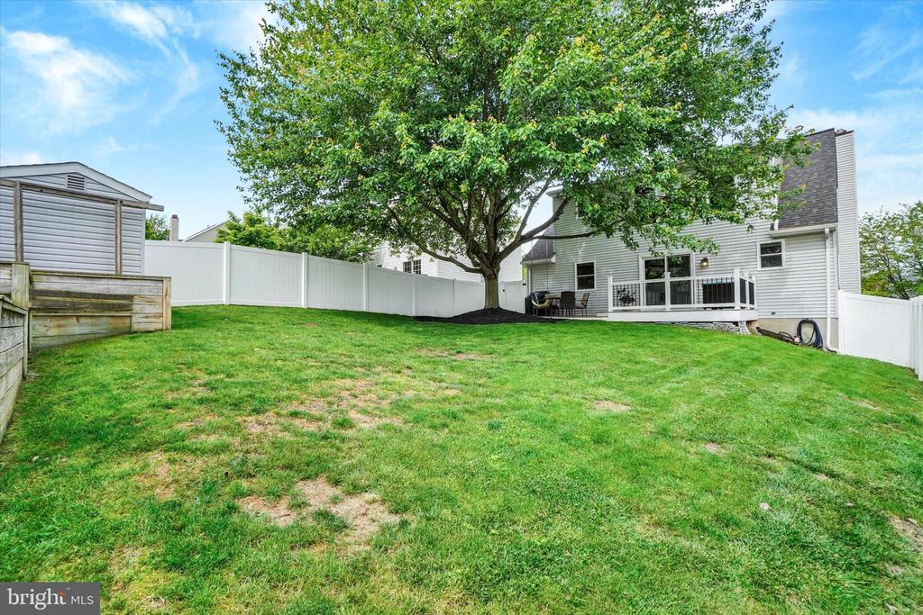 780 BLOSSOM HILL LN