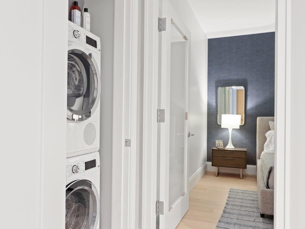 380 Harrison Ave # 1006