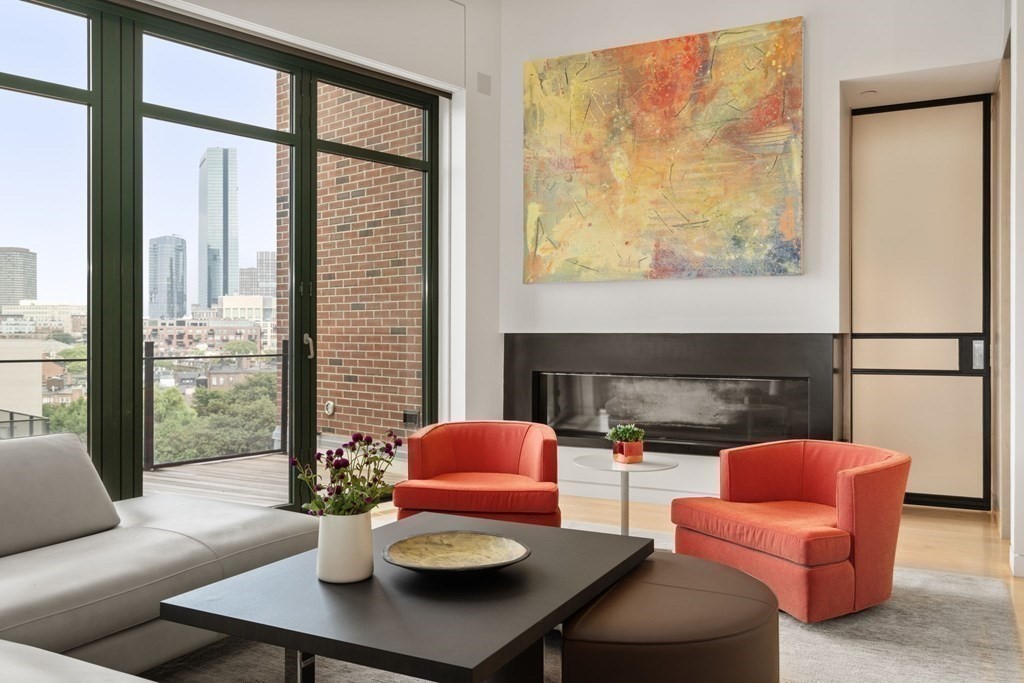 485 Harrison Ave Unit: PH609