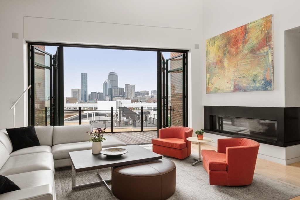 485 Harrison Ave Unit: PH609