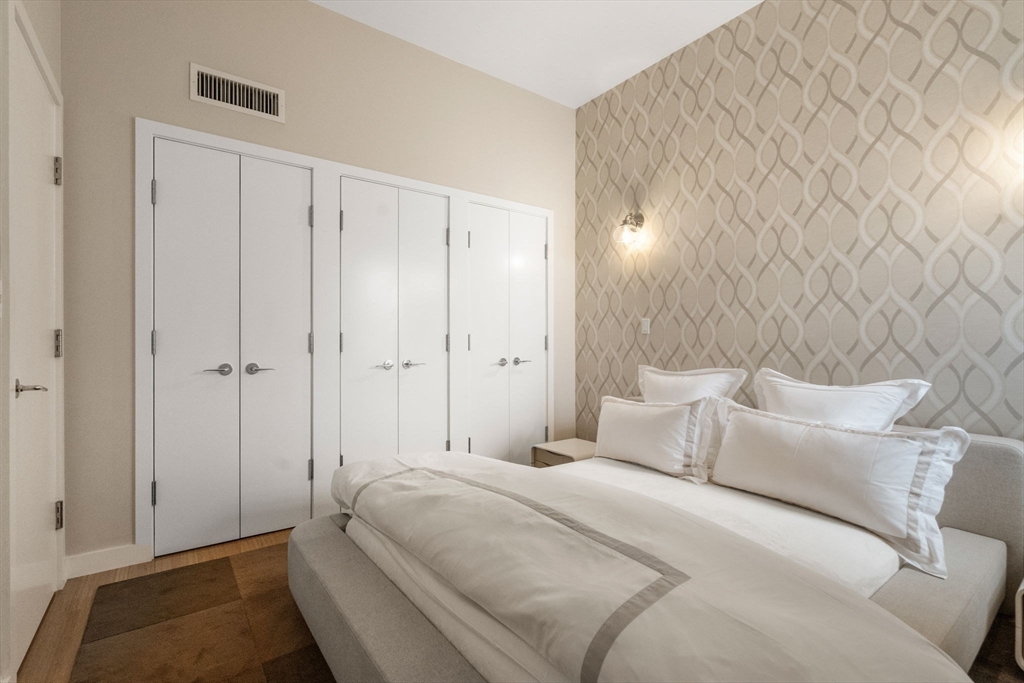 7 Warren Ave Unit: PH24