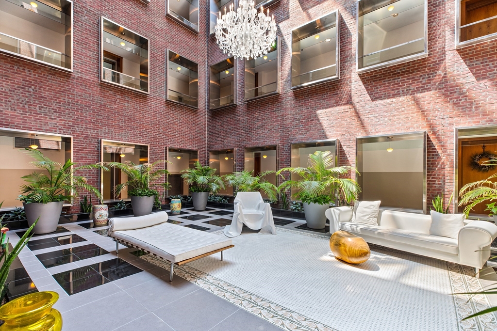 7 Warren Ave Unit: PH24