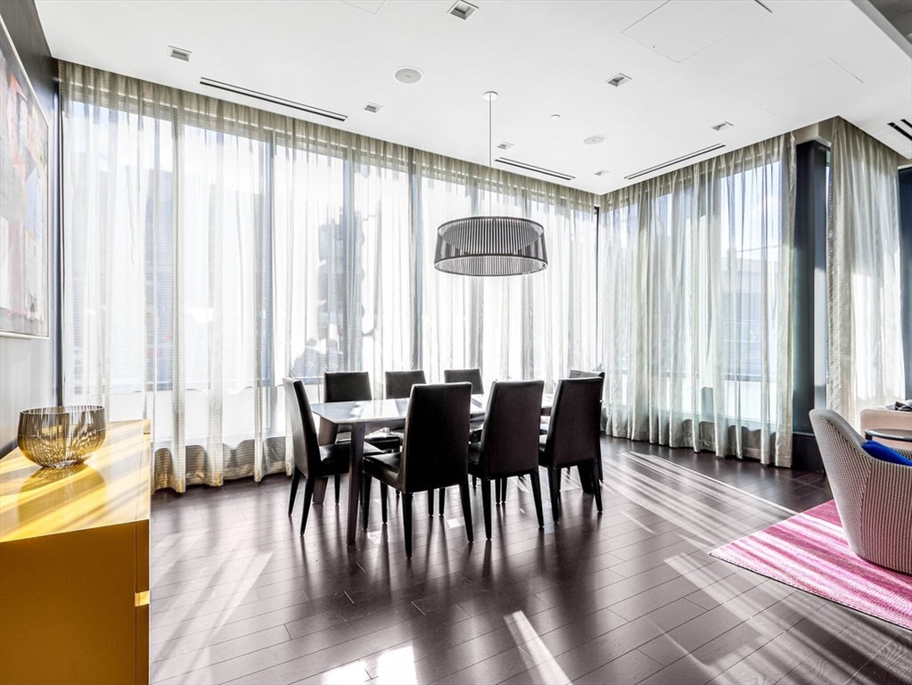 40 Traveler St # 115