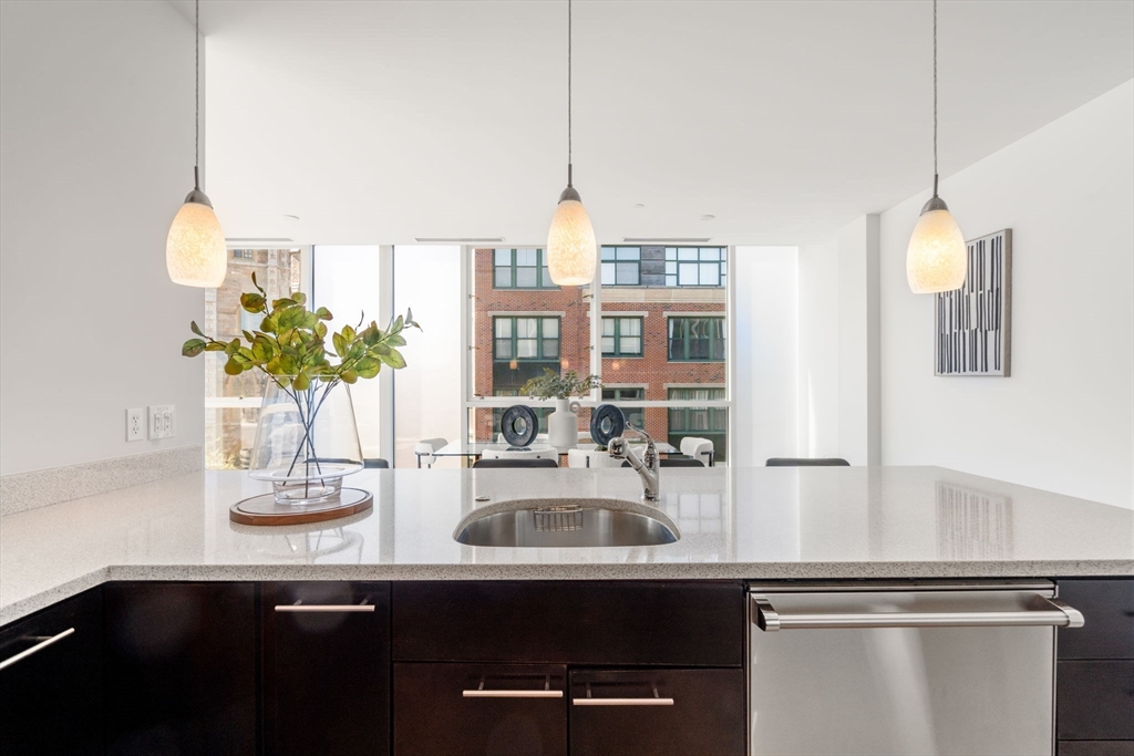 30 Union Park St # 403