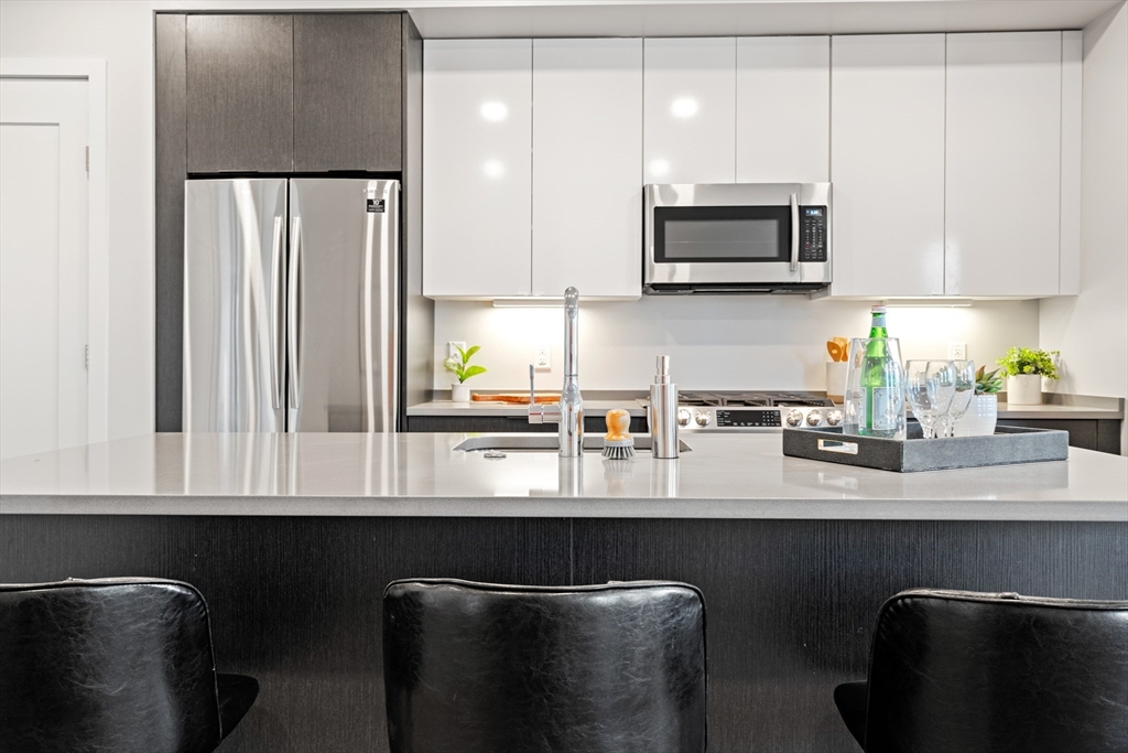 420 Harvard Street # 305