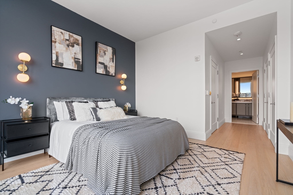 380 Harrison Ave Unit: PH1H