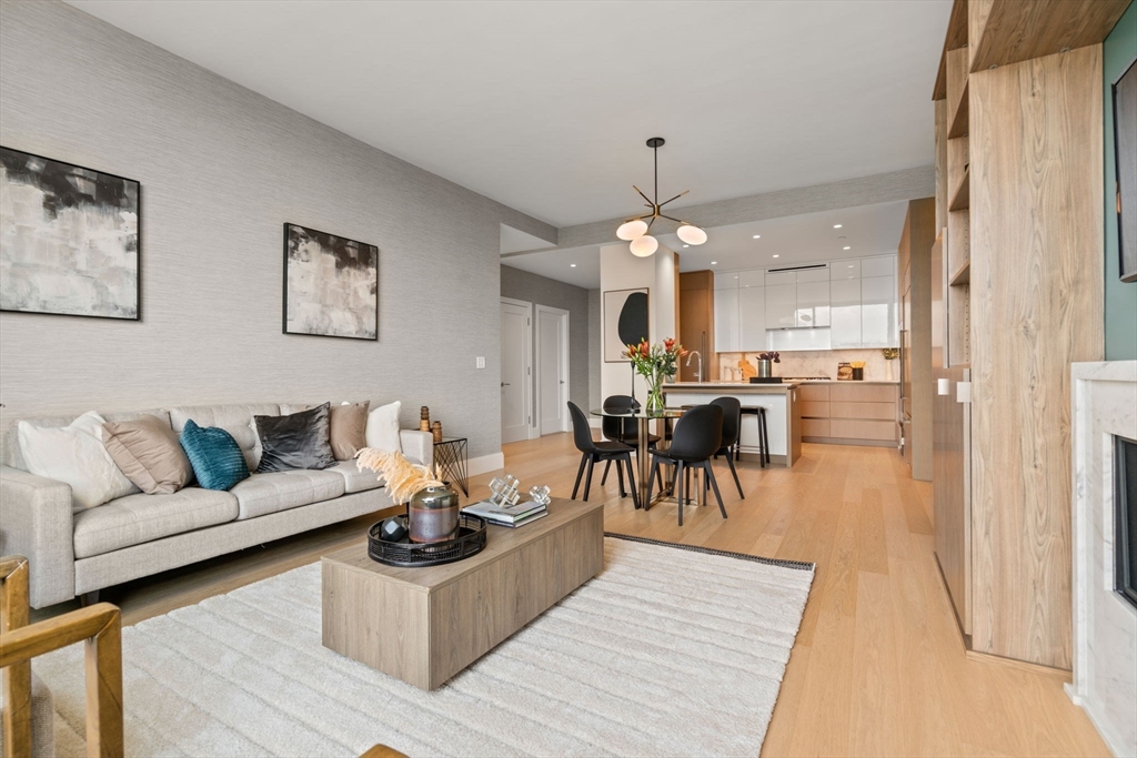 380 Harrison Ave Unit: PH1H