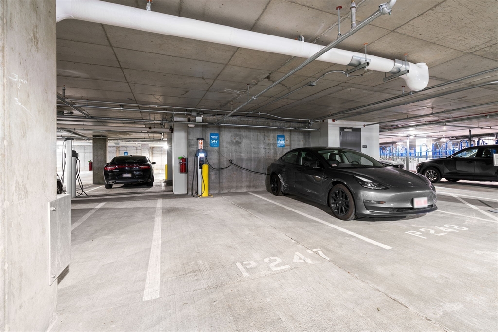 380 Harrison Ave Unit: PH1H