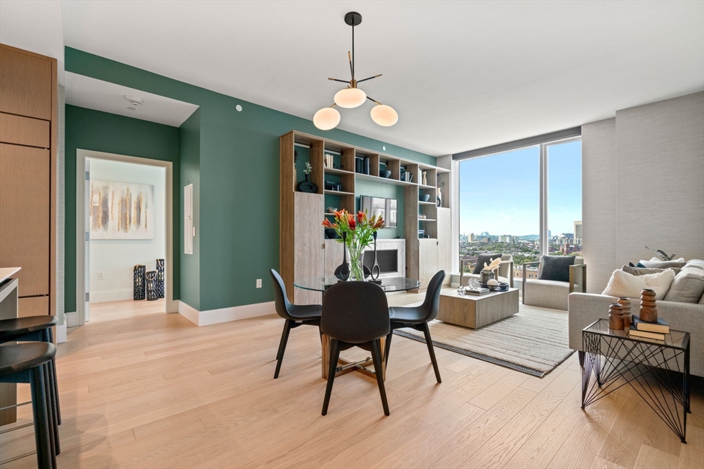 380 Harrison Ave Unit: PH1H