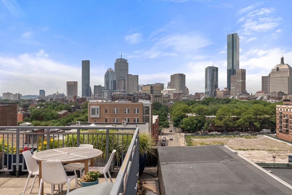 139 East Berkeley St # 301