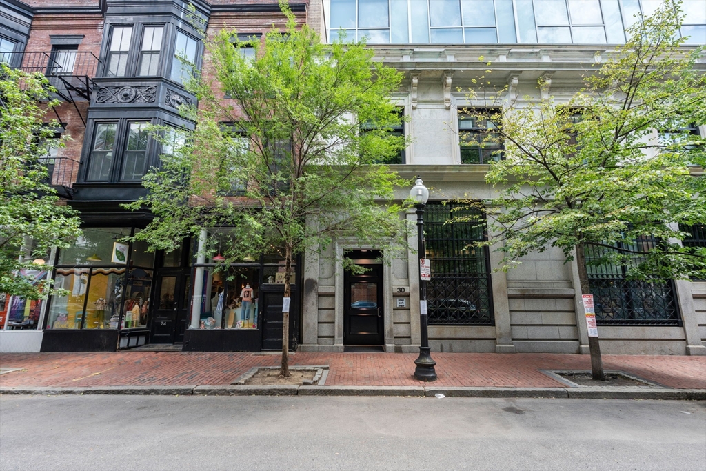 30 Union Park St # U305