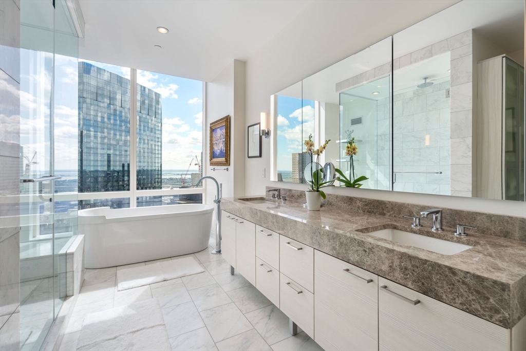 1 Franklin St # 4905