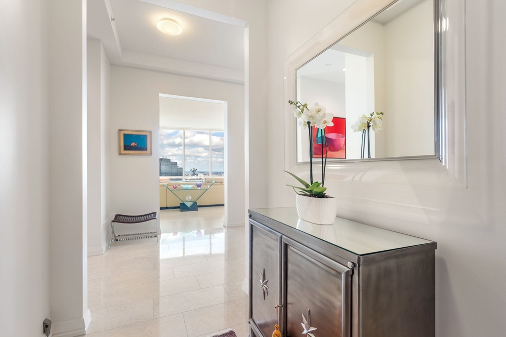 1 Franklin St # 4905