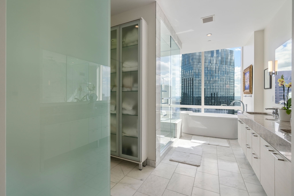 1 Franklin St # 4905