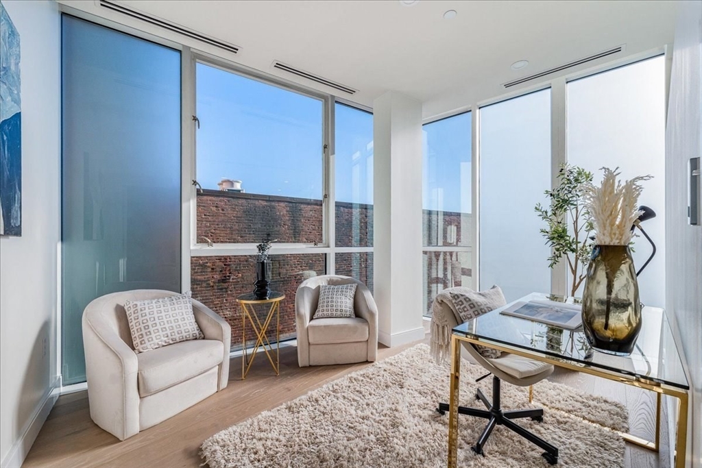 30 Union Park St # 404