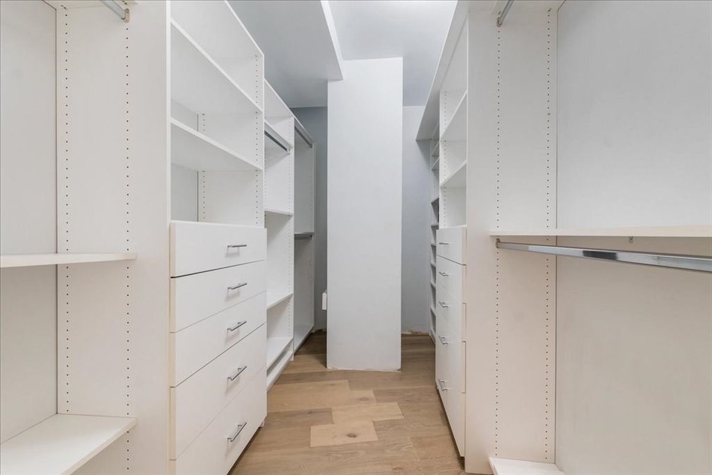 30 Union Park St # 404