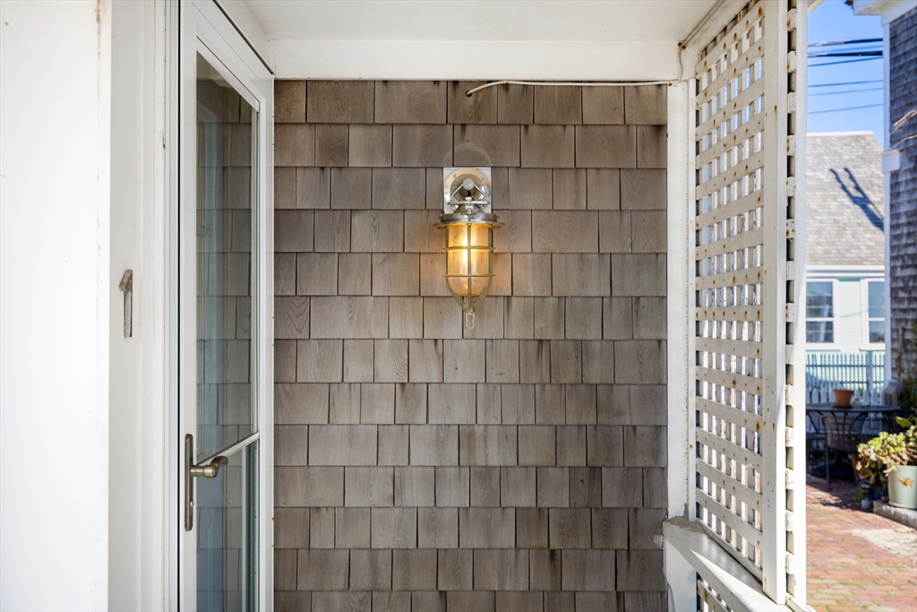 77 Commercial St # 1